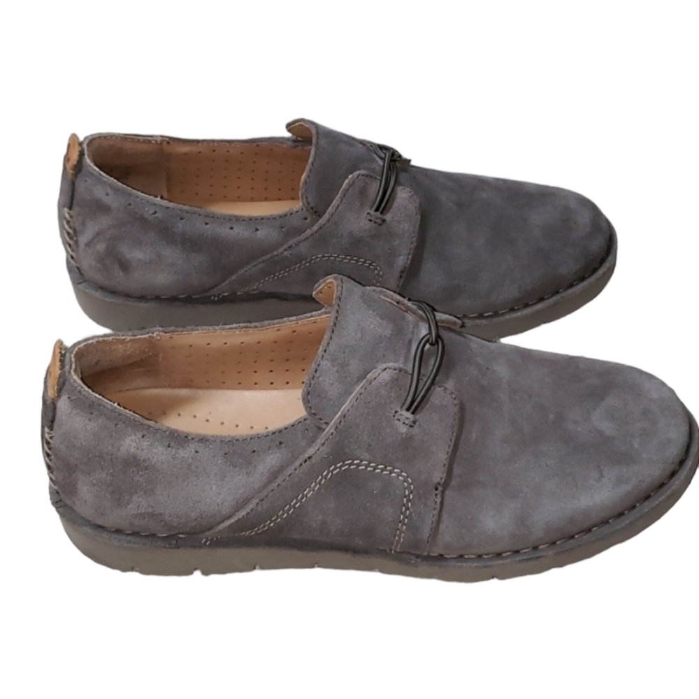 Clarks suede Ava slip on size 7.5 - Picture 2 of 8